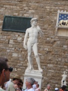 David statue replica in Piazza della Signoria